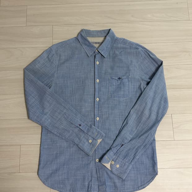 코오롱 시리즈 버튼디테일 샴브레이 셔츠 L