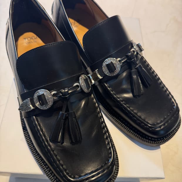 토가 비릴리스 테슬로퍼