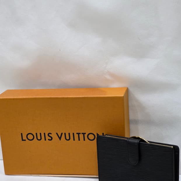 루이비통 에삐 프렌치퍼스 반지갑 검정 