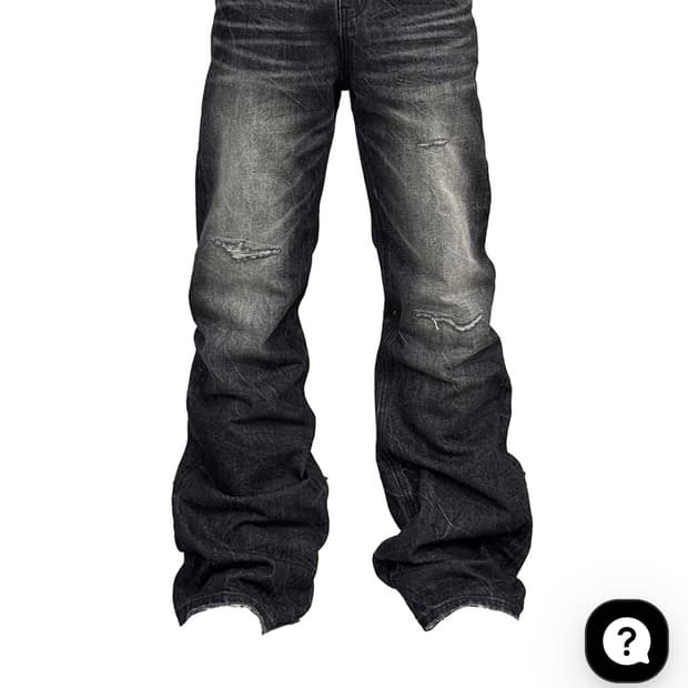 [L]Distressed Straight Black Denim Pants