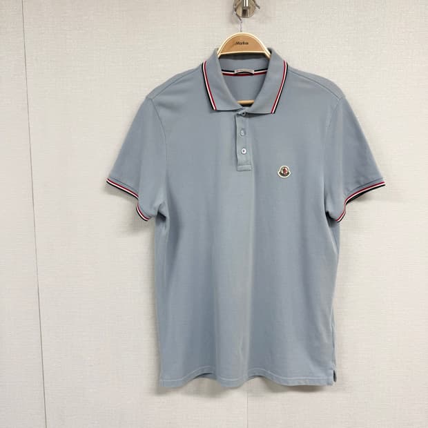 몽클레어 카라 반팔 티셔츠