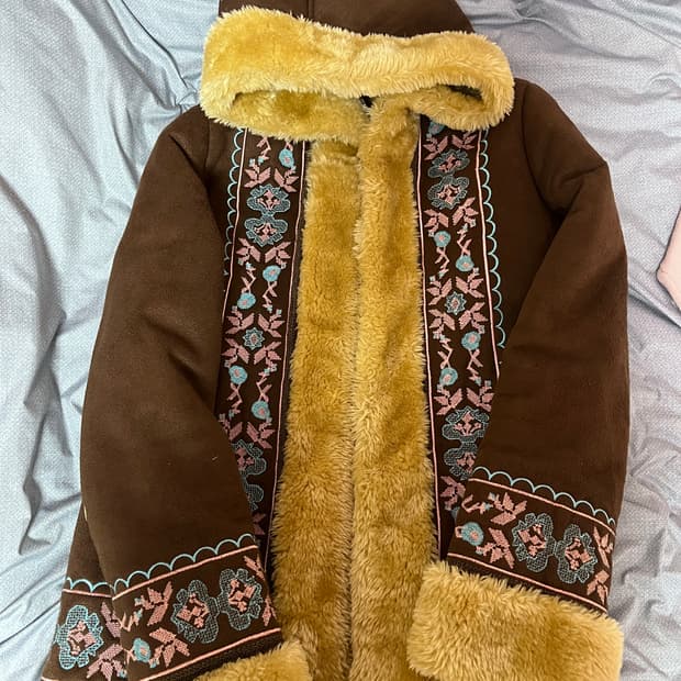 히피 모리걸 퍼후드 집업 스웨이드 코트 자켓 아오이유우