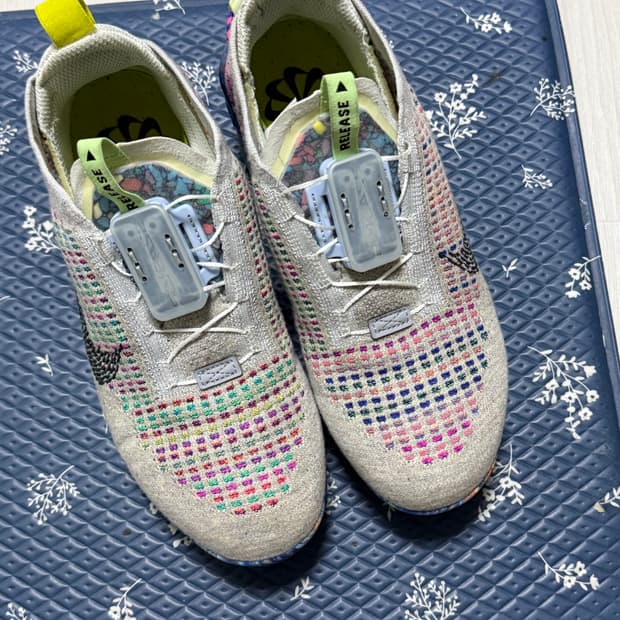 나이키 에어 베이퍼맥스 플라이니트 240