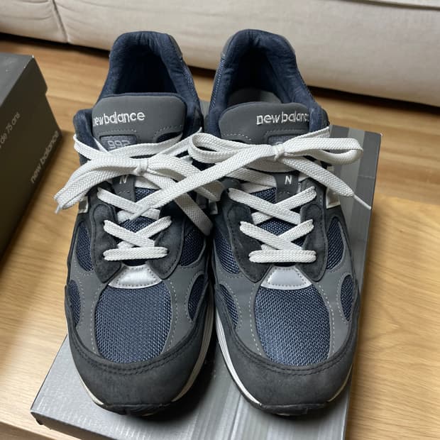 뉴발란스992 메이드인 USA 네이비 D스탠다드(M992GG)/270