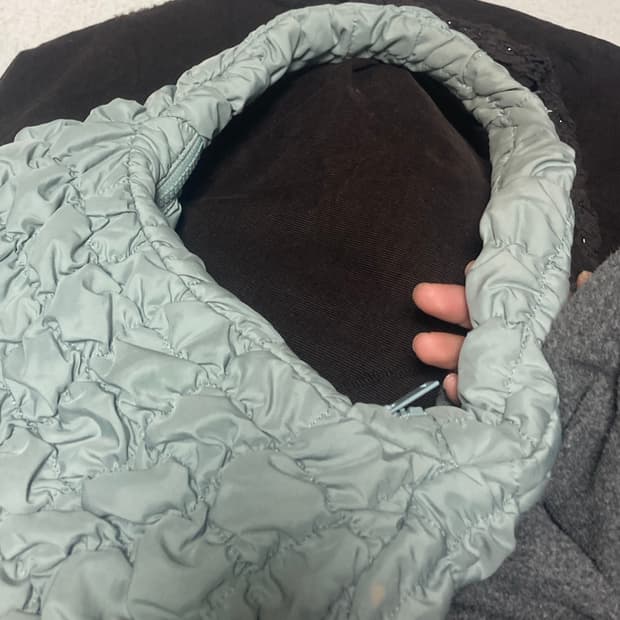 코스 퀄티드 미니 구름백(마이크로, 오버❌)