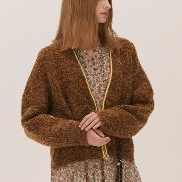 써스데이아일랜드 브라운 부클 숏 가디건