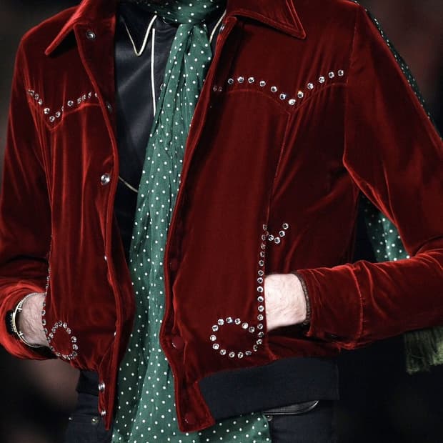 [BTS 지민님 착용] 생로랑 16fw 뮤직 노트 벨벳 자켓