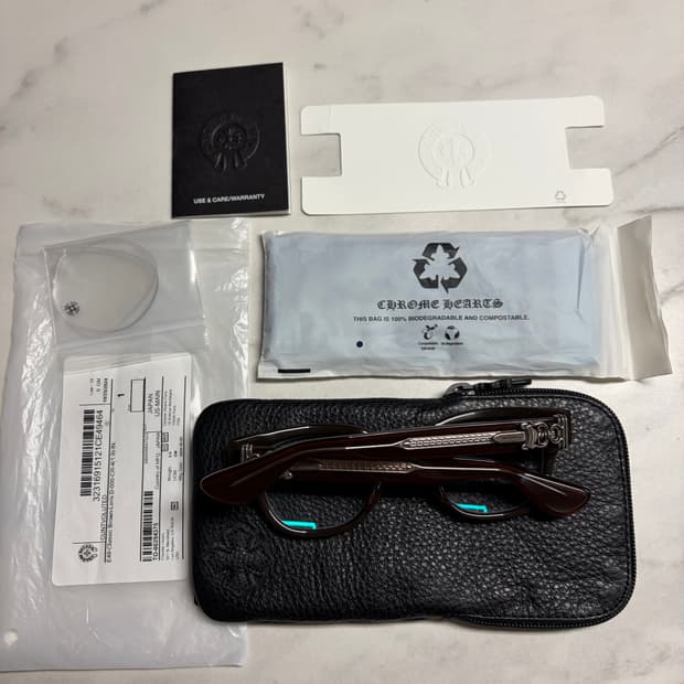 크롬하츠 컨볼루티드 CUNTVOLUTED CLB 컬러 대거 안경