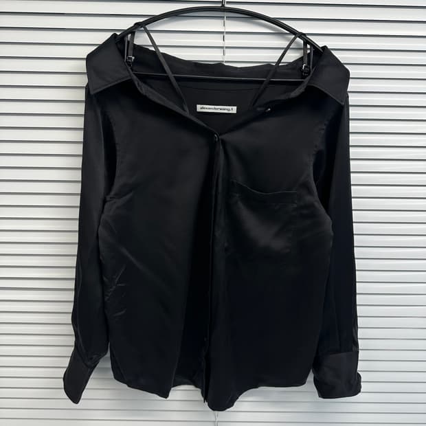 알렉산더왕 오프숄더 실크블라우스 xs