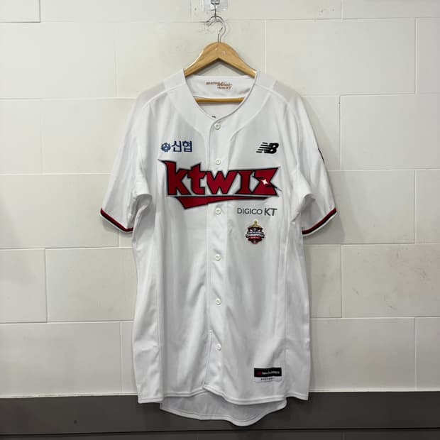 KT위즈 박시영 어센틱 유니폼