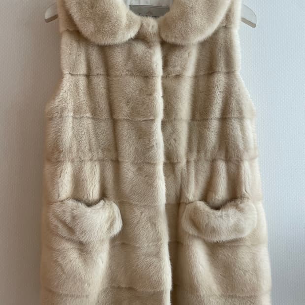 So Pretty (근화모피) 밍크 베스트 아이보리