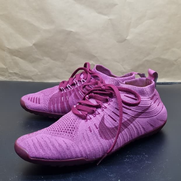 나이키 프리 하이퍼필 여성런닝화240 