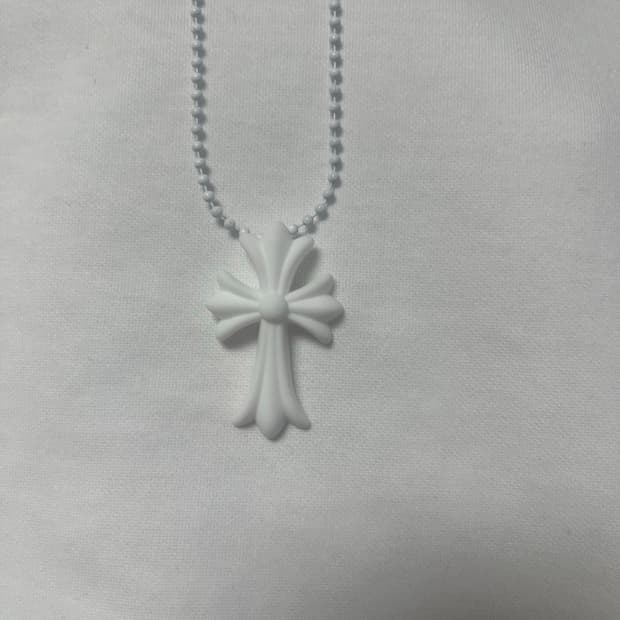 크롬하츠 실리크롬 화이트 목걸이