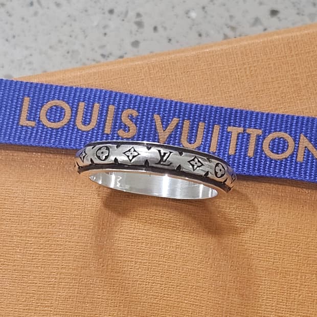 루이비통 925실버 LV 밤부 반지 L(국내 약22호) [정품/풀세트]