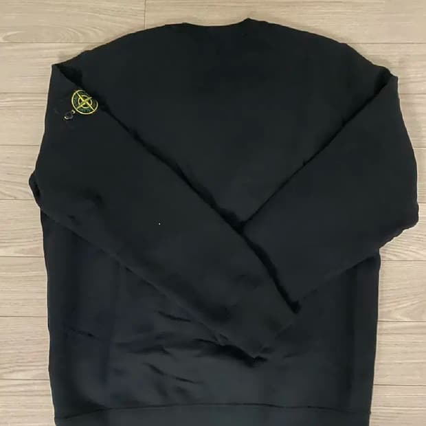 스톤아일랜드 맨투맨