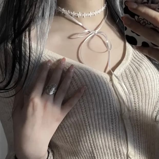 에이블리 딸기부티크 리본 초커