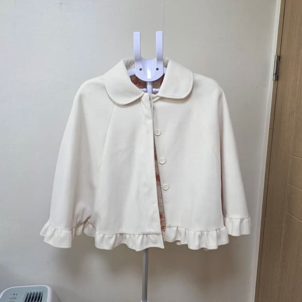 리즈리사 케이프코트 팝니다