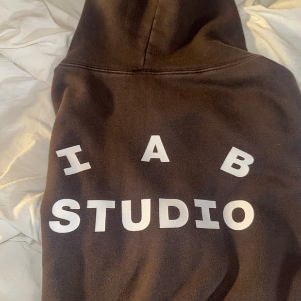 아이앱 스튜디오 브라운 후드티 L