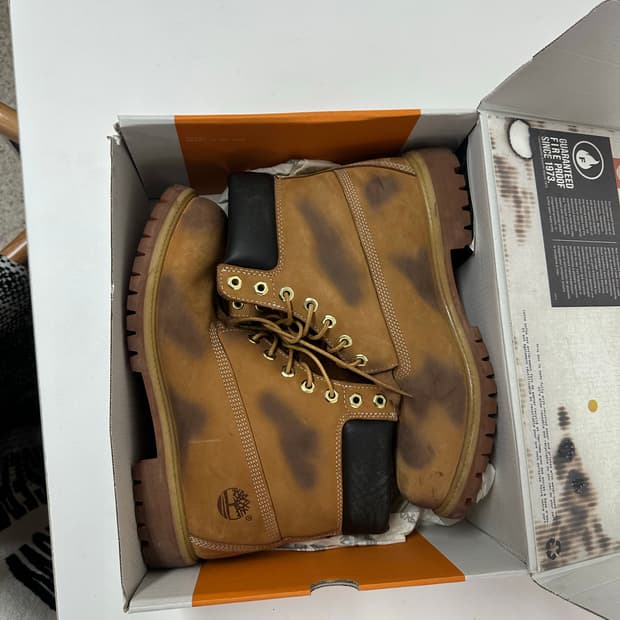 써저리 팀버랜드 290사이즈