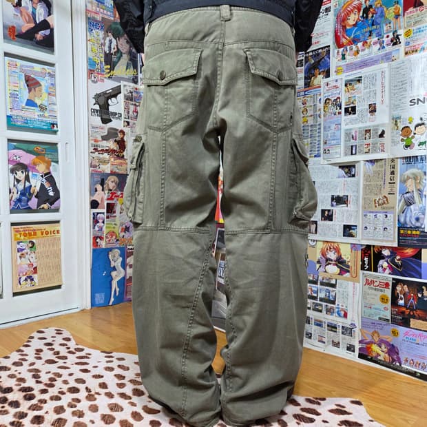 빈티지 카키 멀티 카고 팬츠