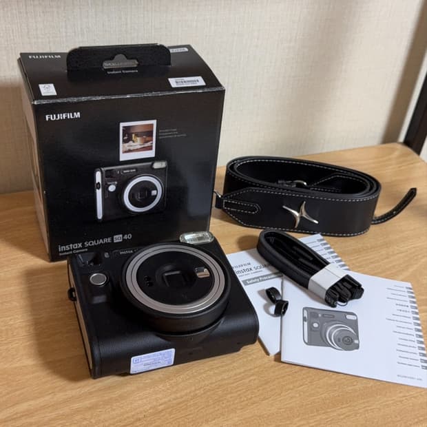 후지필름 Instax SQ40 새상품 가격제안주세요