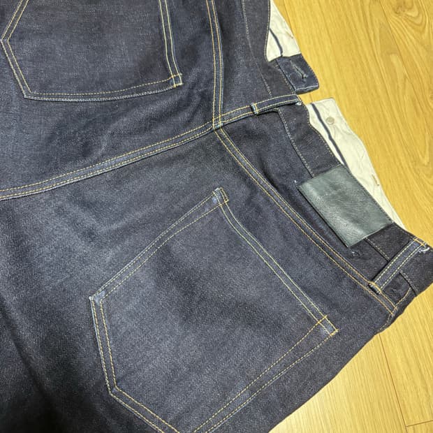 모모타로진 스탠다드 스트레이트 셀비지 데님