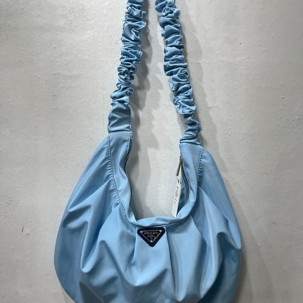 프라다st 숄더백
