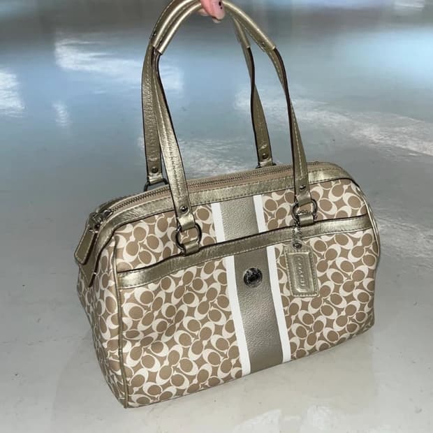 코치 골드샴페인 보스턴백 가방 백