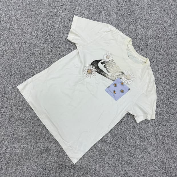 L 나이키 반팔 티셔츠 0625J1