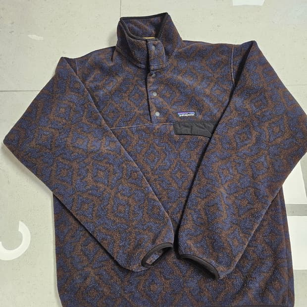 파타고니아 신칠라 s 아즈텍