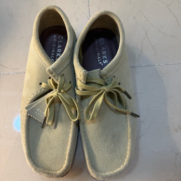 클락스 왈라비 250 UK6.5