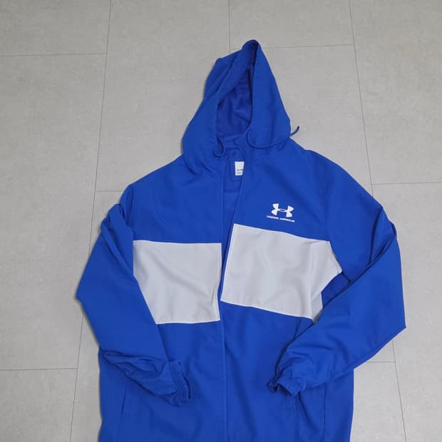 언더아머 바람막이 xl