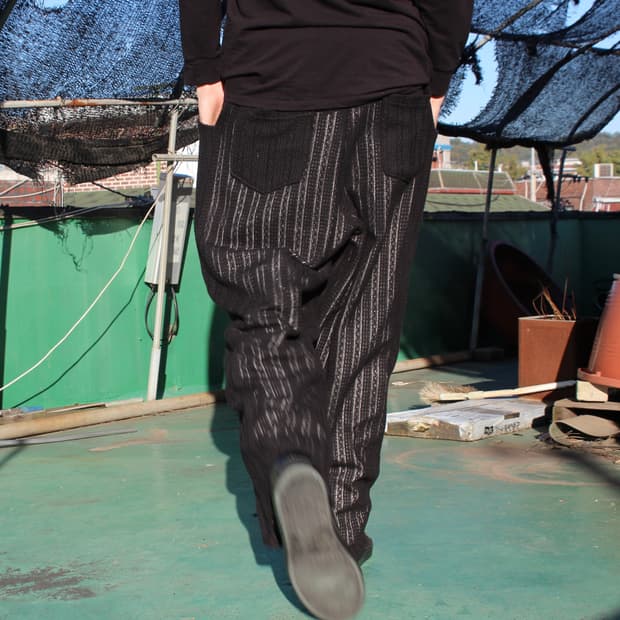 Noirer One-tuck Lace Wide Pants