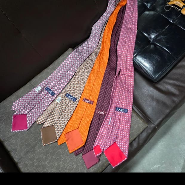 에르메스 실크 넥타이 5종 모두