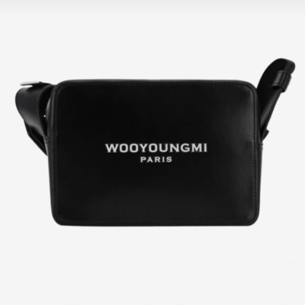 우영미 스퀘어 백 팔아요