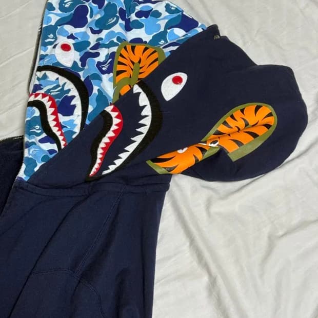 베이프 더블 셔크후드 파랑,흑계 xl 정품