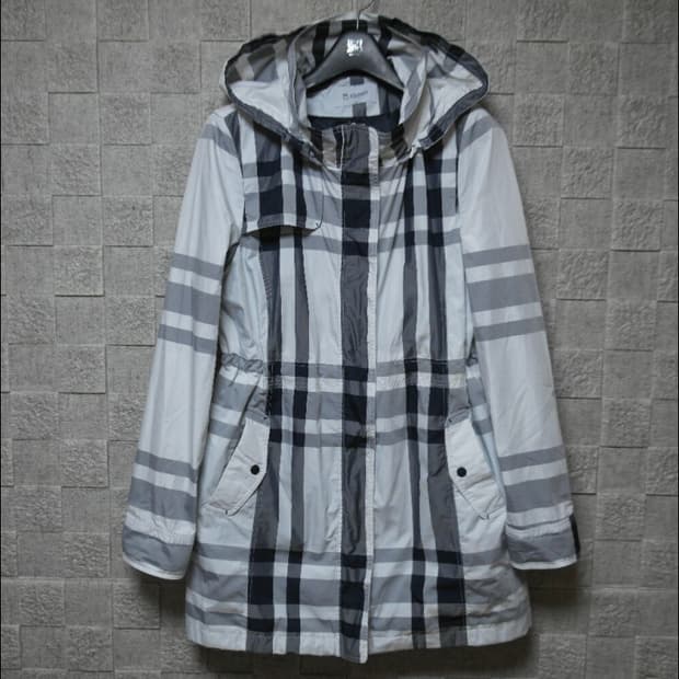 지센 체크 패턴 후드 바람막이