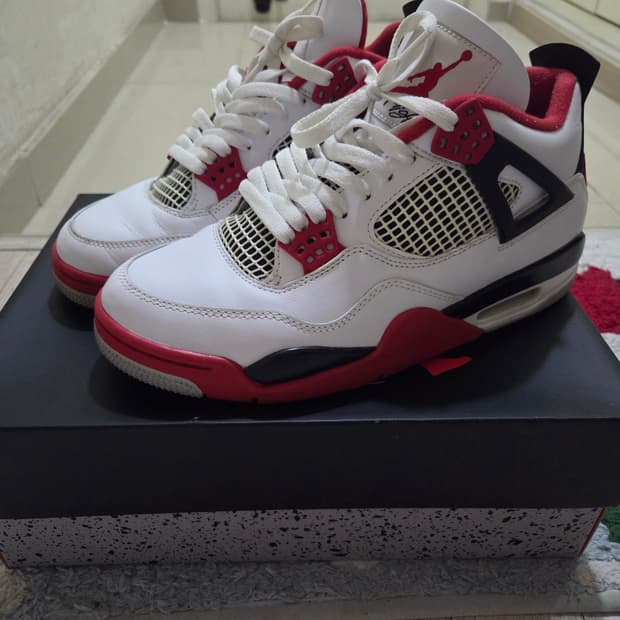 조던4  파이어레드 270