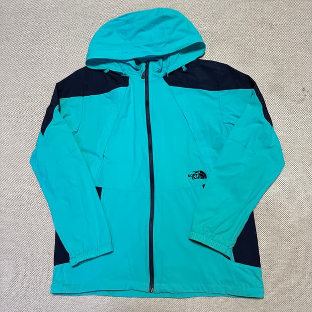 노스페이스 사이드로고 바람막이 자켓