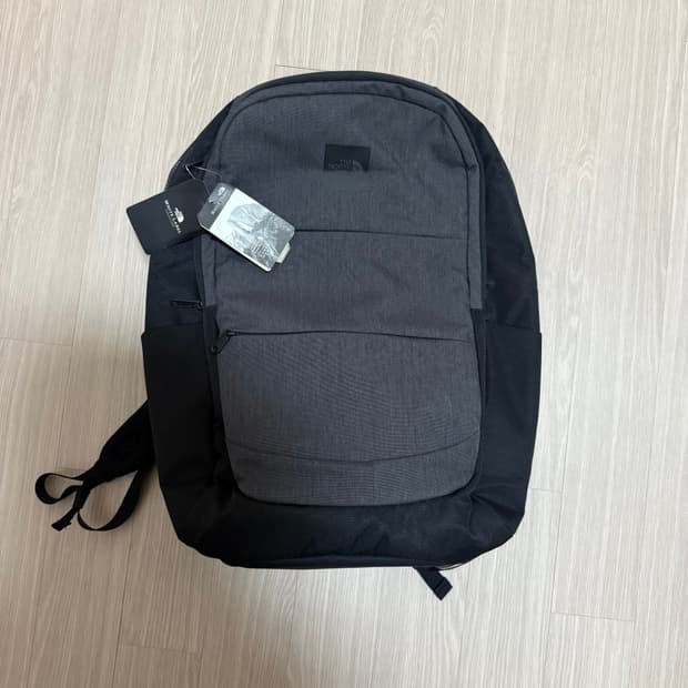 새상품 노스페이스 백팩 24L