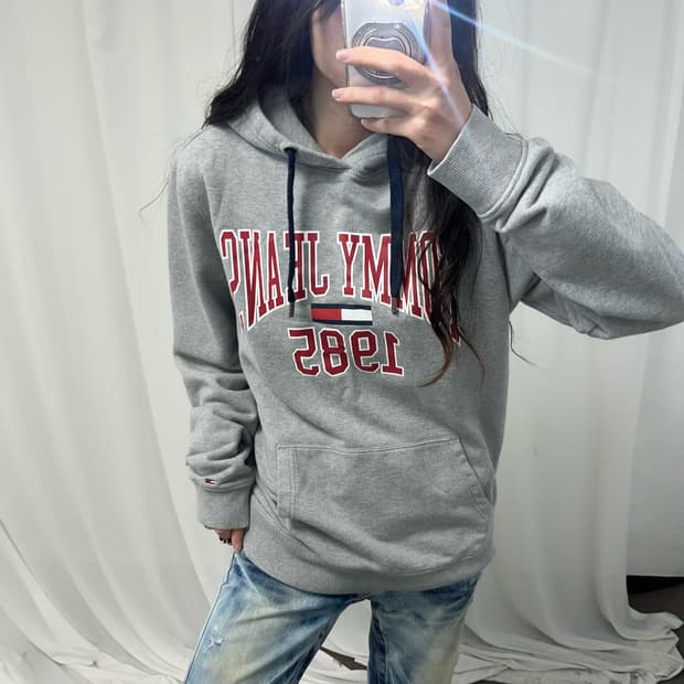 Tommy Hilfiger Gray Hoodie 