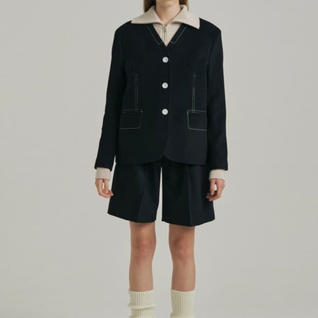 아위 Signature Merci No Callar Jacket