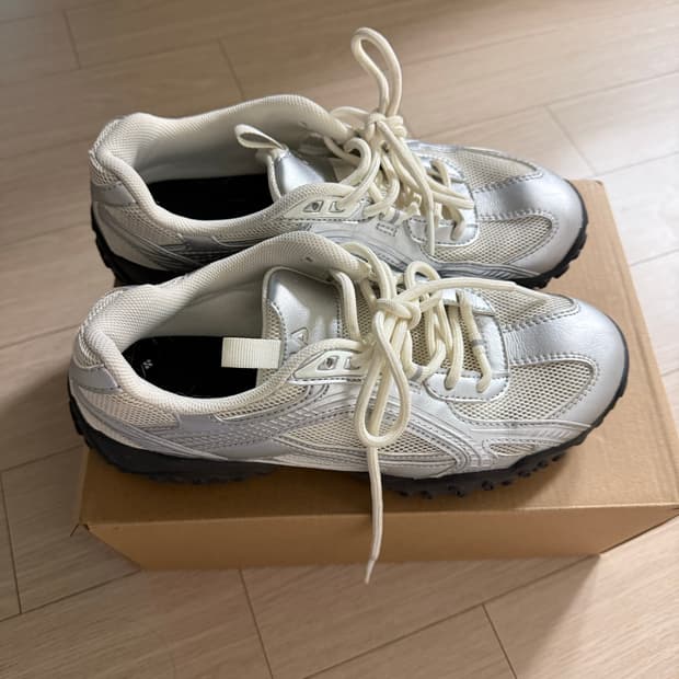 휠라 에샤페 실버 245