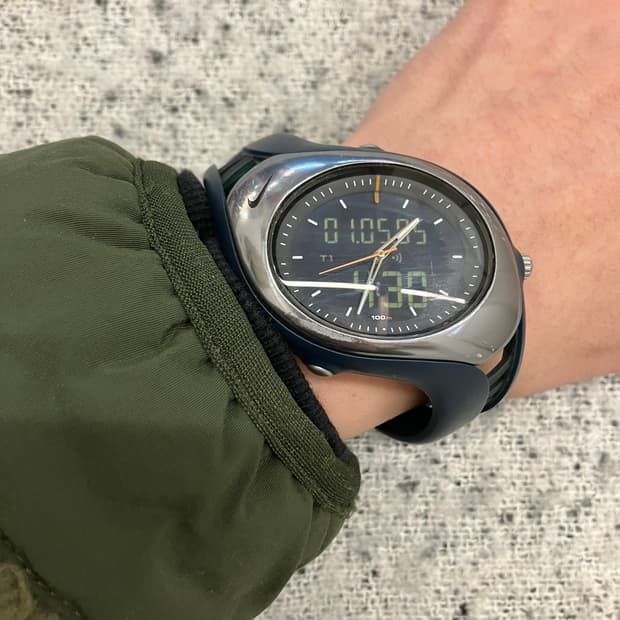 N236 나이키 트라이액스 스위프트 시계 빈티지