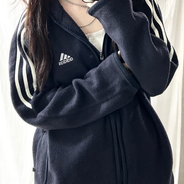 아디다스 자수로고 삼선 후리스