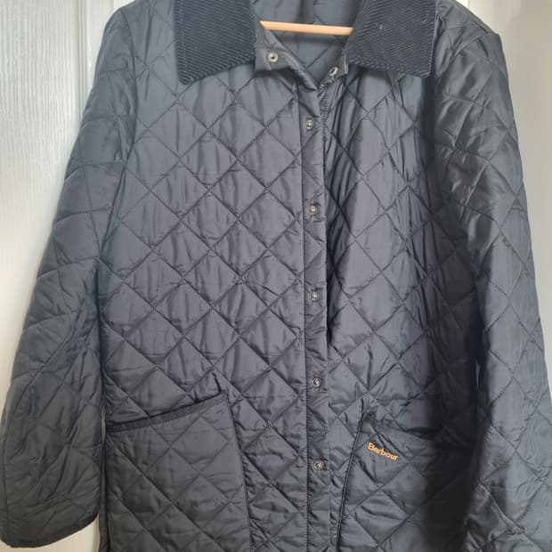 남성바버 경량패딩