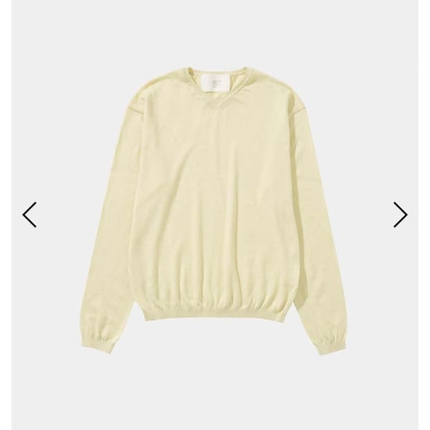 [50] kangjungseok v neck knit