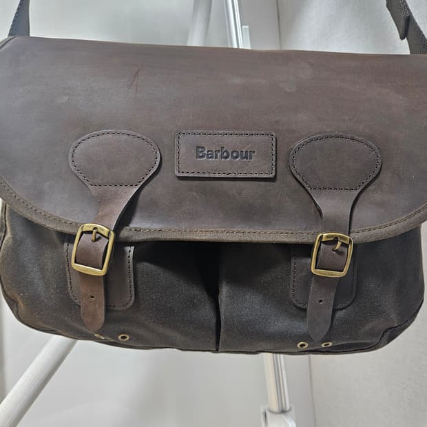 바버 왁스 레더 타라스 크로스백 올리브 barbour tarras