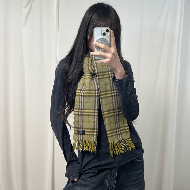 Burberry Khaki Lambswool Muffler