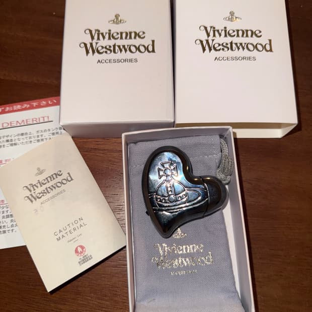 비비안웨스트우드 라이터 블랙